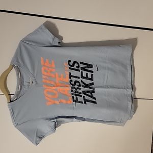 Nike short sleeve shirt